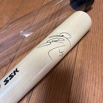 Amazon.co.jp: オリックスの激励会で当選したT-岡田選手サイン